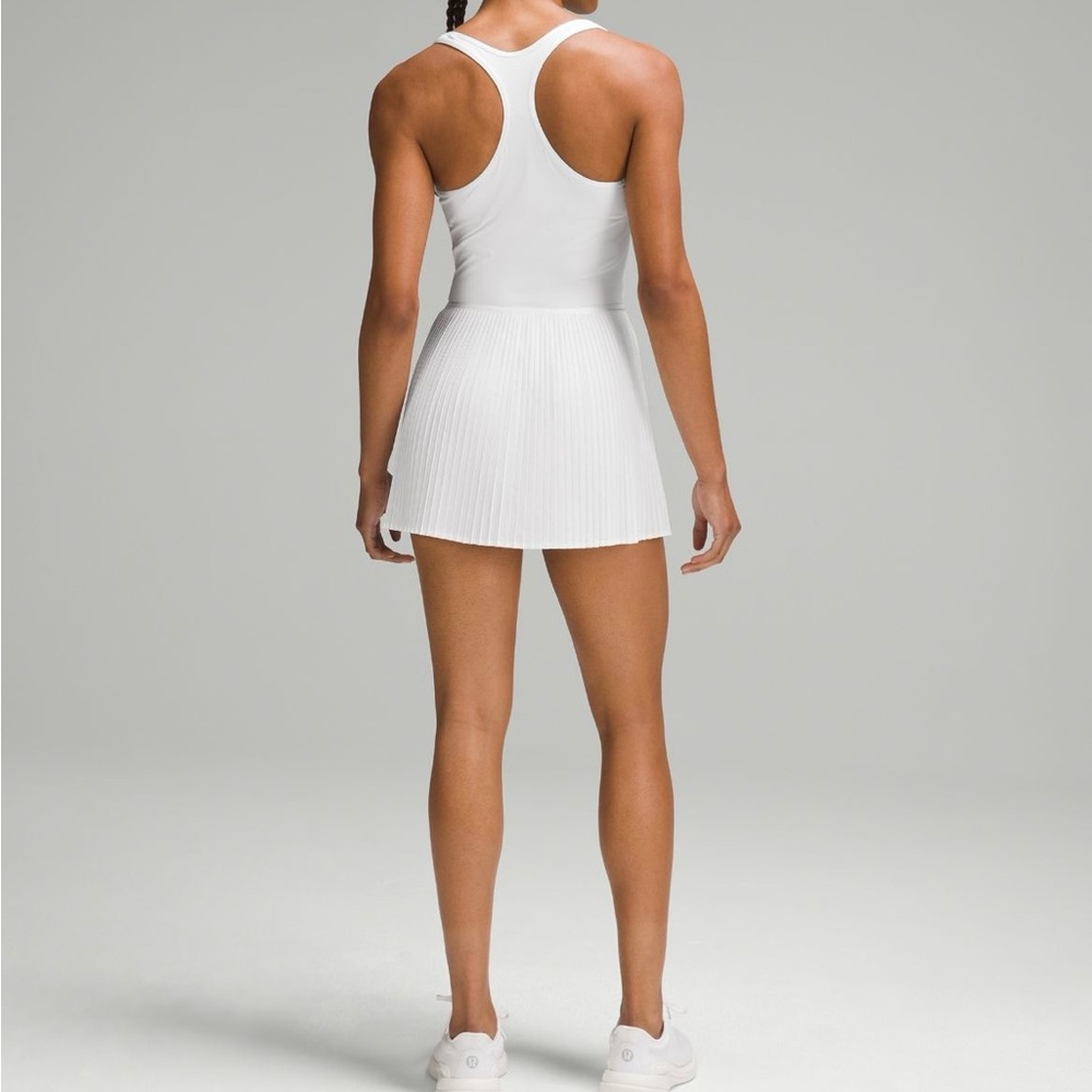 Lululemon Scoop neck pleated liner tennis dress